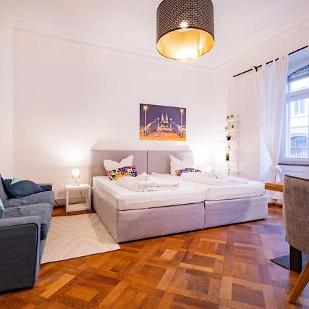 Stayinn "Heart Of The City" Suite Freiburg im Breisgau Exterior photo